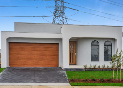 8 Clarence Street