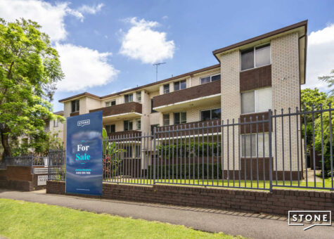 4/10-12 Albert Street