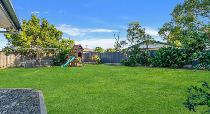 3 Crown Close, Edmonton QLD 4869