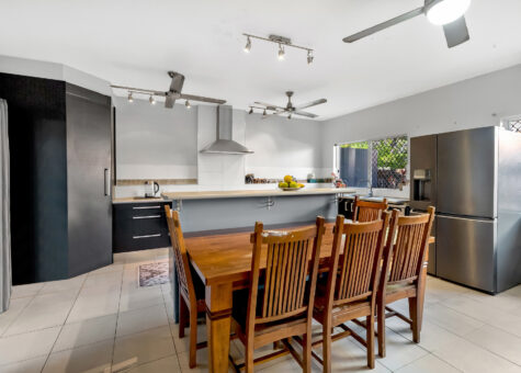 3 Crown Close