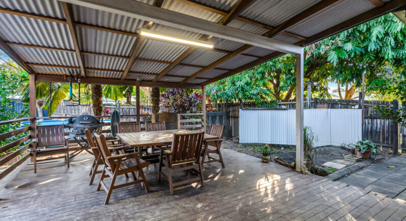 3 Crown Close, Edmonton QLD 4869