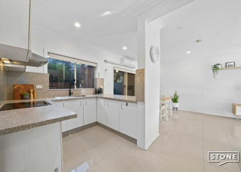 8/20 Davies Street