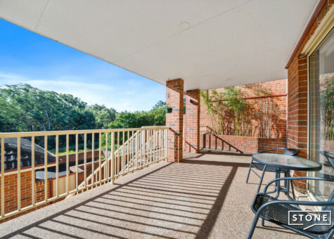 8/20 Davies Street