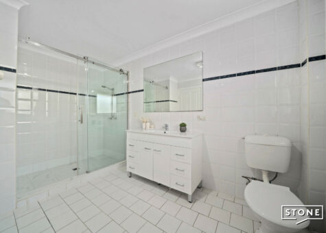 8/20 Davies Street