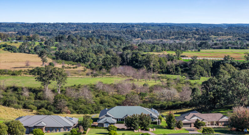 57 Sunnyside Drive, Ellis Lane NSW 2570