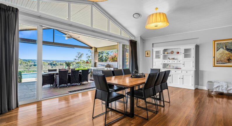 57 Sunnyside Drive, Ellis Lane NSW 2570