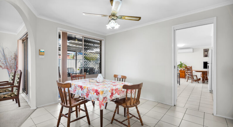 4 Amaranthus Place, Macquarie Fields NSW 2564