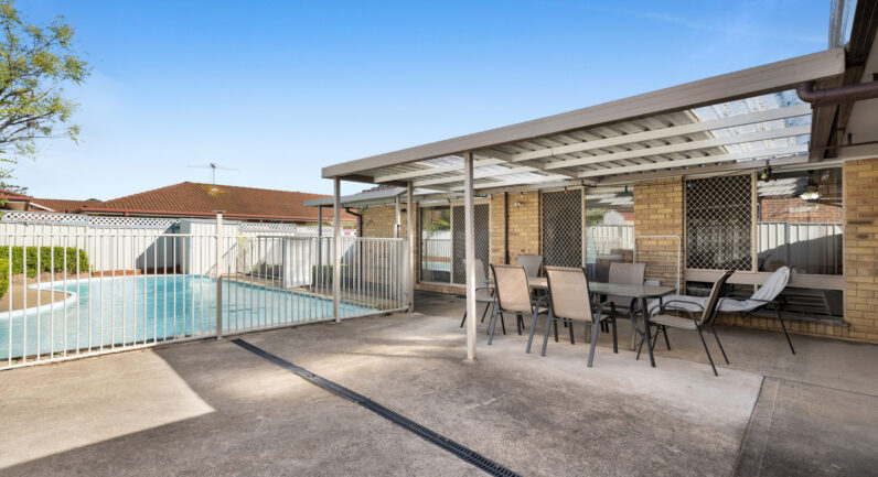 4 Amaranthus Place, Macquarie Fields NSW 2564
