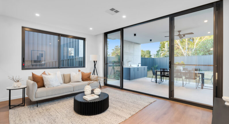 15B Nepean Towers Avenue, Glen Alpine NSW 2560