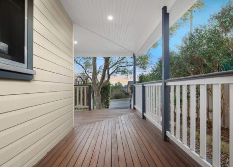 4 Oakes Road
