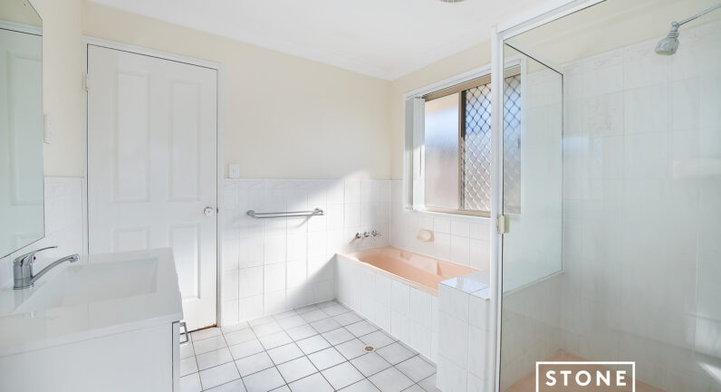 5 Highgate Court, Kallangur QLD 4503