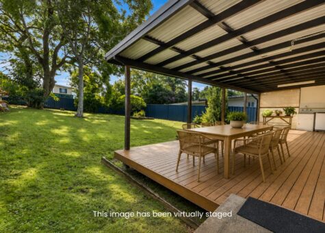 2 Tabrett Street