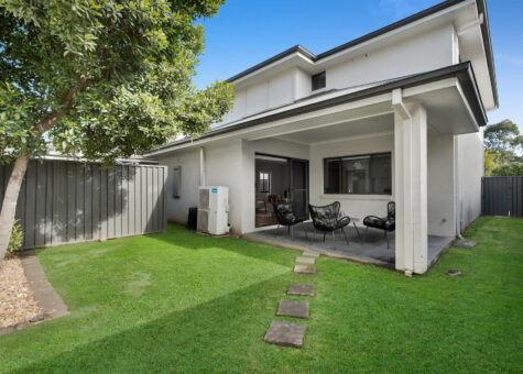 7 Donovan Boulevard