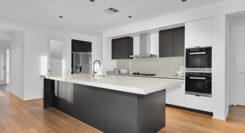 48 Cogrington Drive, Harrington Park NSW 2567