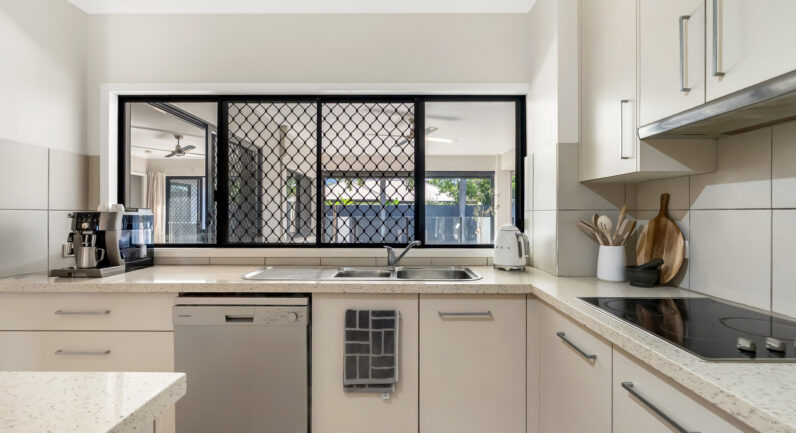8 Bilgola Drive, Kewarra Beach QLD 4879