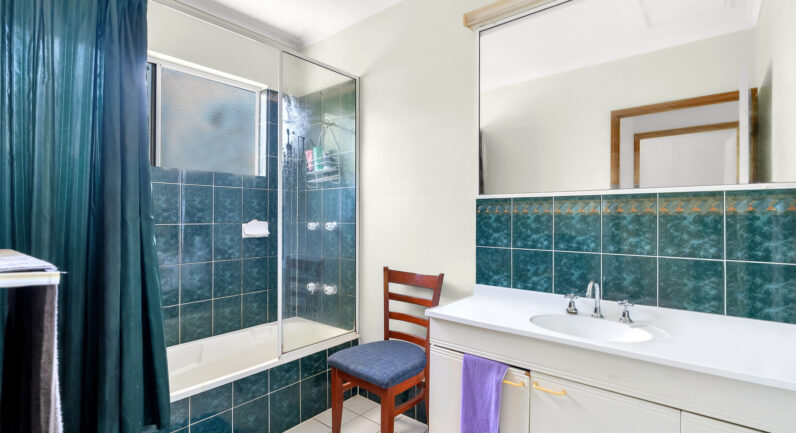 5 Carrum Close, Kewarra Beach QLD 4879
