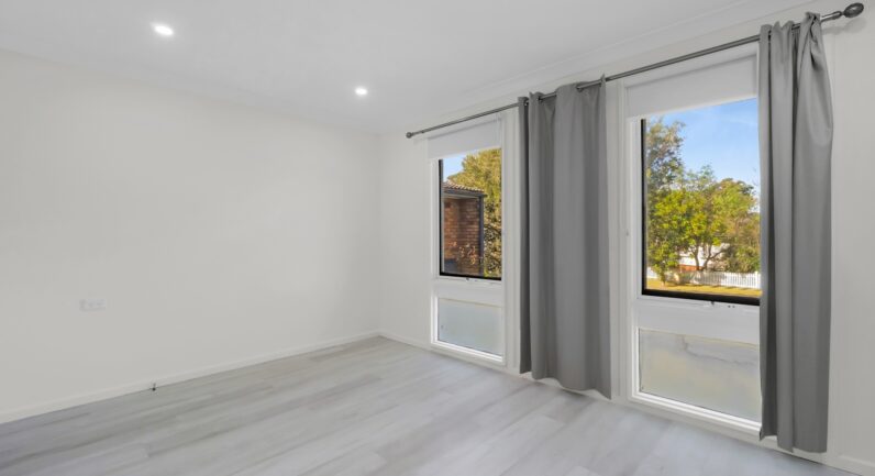 9 Rowley Place, Airds NSW 2560