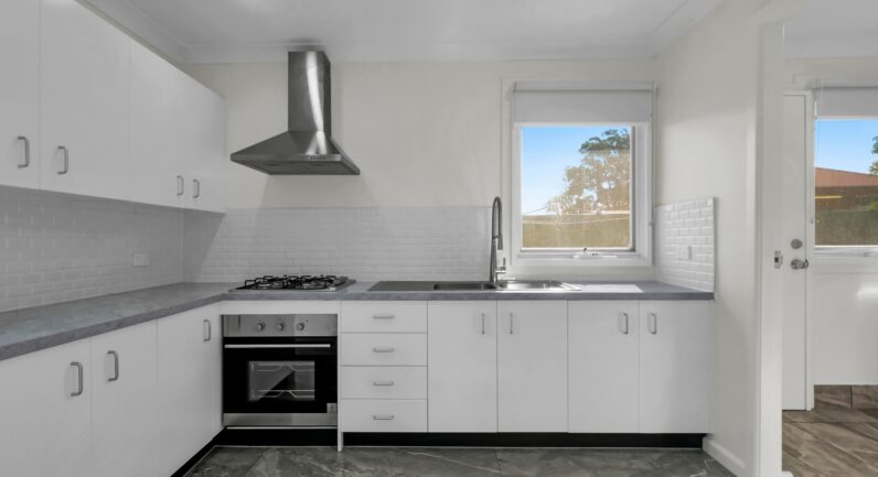 9 Rowley Place, Airds NSW 2560