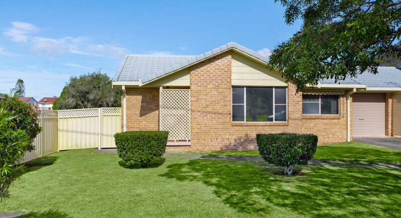 1/2B Tunis Street, Laurieton NSW 2443