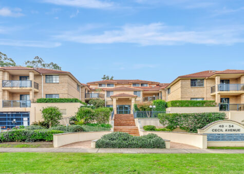11/48-54 Cecil Avenue