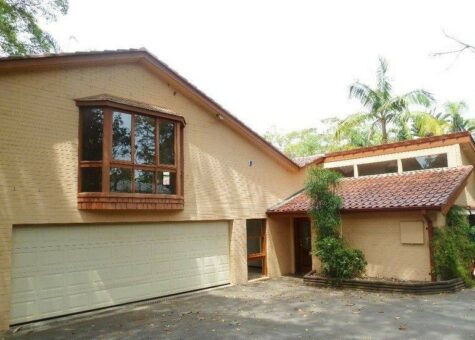 10A Maher Close