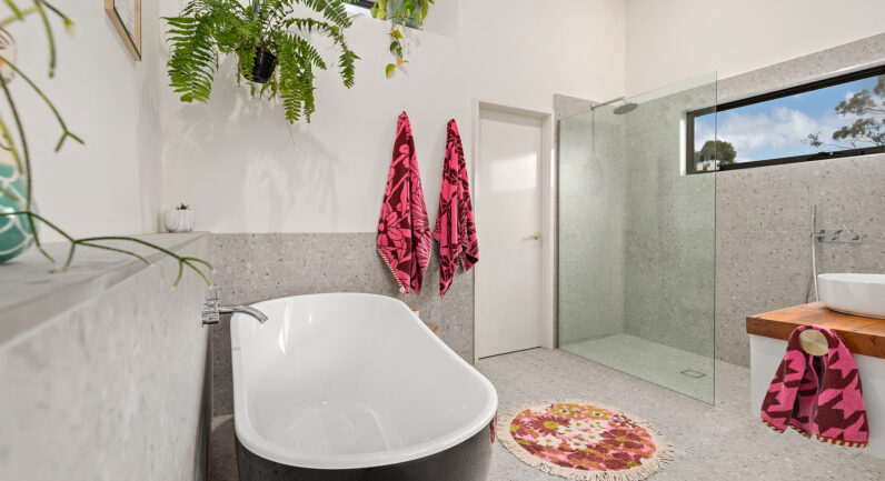 7 Hannah Close, Buninyong VIC 3357