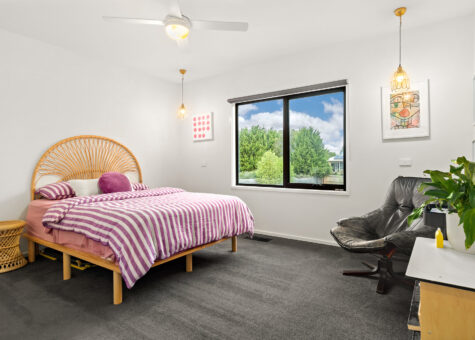 7 Hannah Close