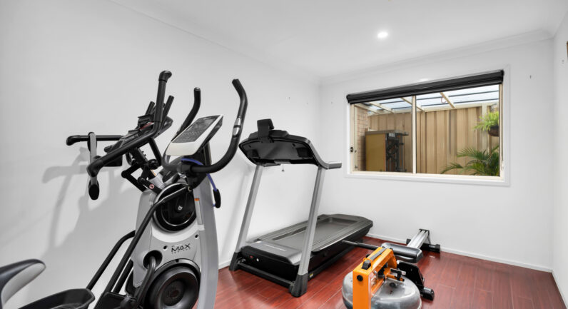 3 Ashmont Place, Prestons NSW 2170