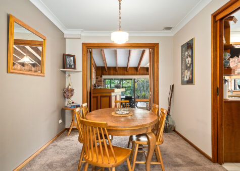 9 Dobell Road