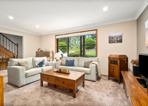 9 Dobell Road