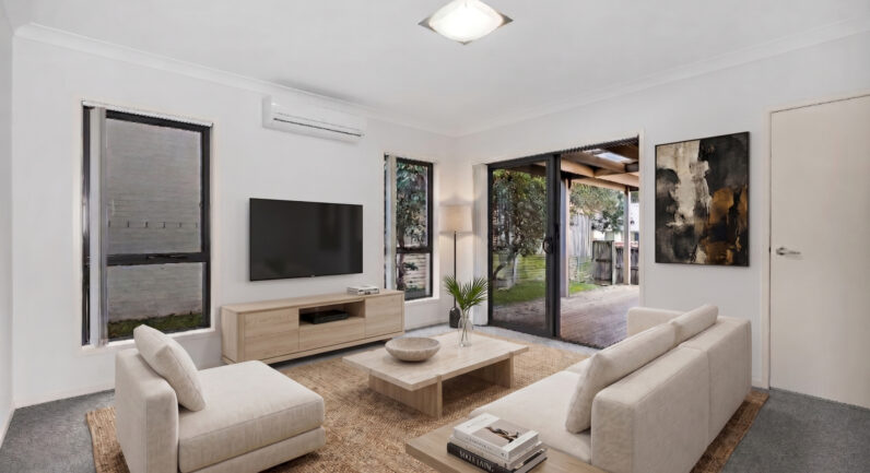 76 Minorca Circuit, Spring Farm NSW 2570