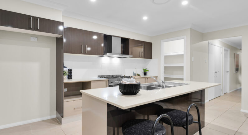 6 Summers Street, Spring Farm NSW 2570