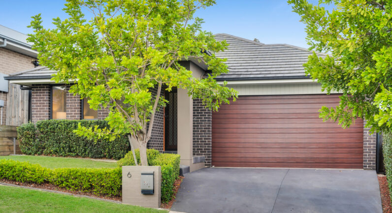 6 Summers Street, Spring Farm NSW 2570