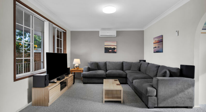 7/4-5 Welch Place, Minto NSW 2566