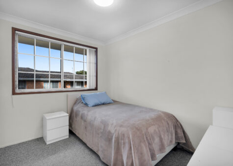 7/4-5 Welch Place