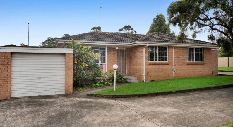 7/4-5 Welch Place, Minto NSW 2566