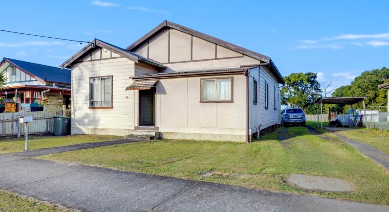39 Gladstone Street, Kempsey NSW 2440