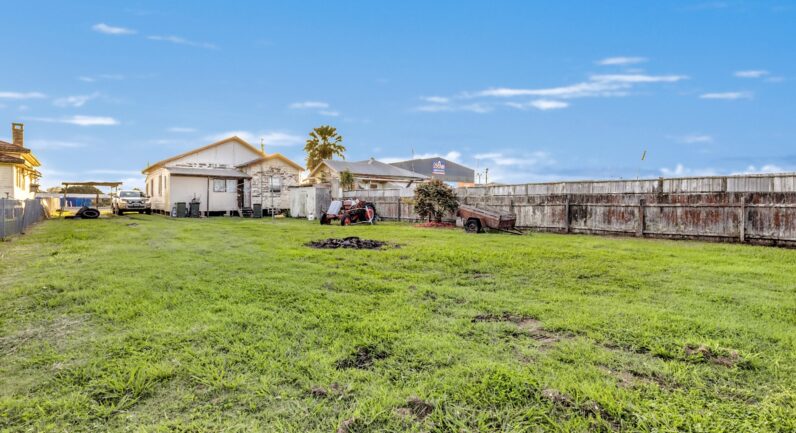 39 Gladstone Street, Kempsey NSW 2440