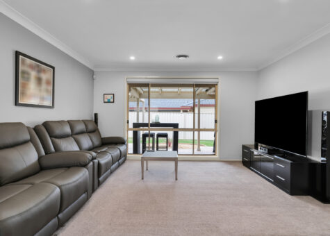 14 Halcyon Court