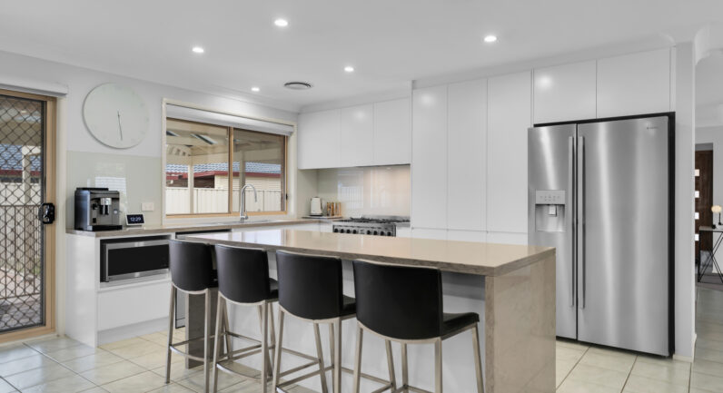 14 Halcyon Court, Harrington Park NSW 2567