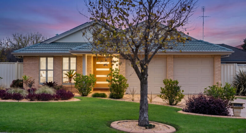 14 Halcyon Court, Harrington Park NSW 2567
