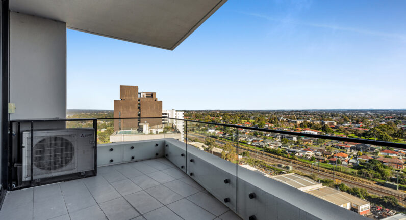 1806/6A Atkinson Street, Liverpool NSW 2170