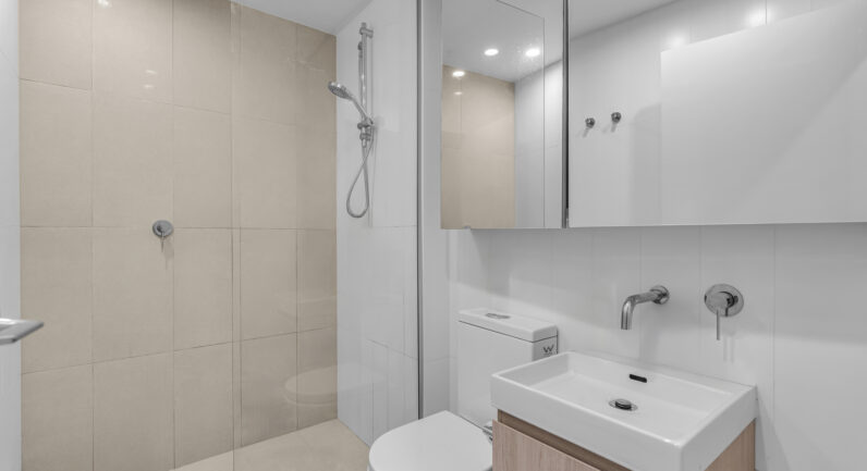 1806/6A Atkinson Street, Liverpool NSW 2170