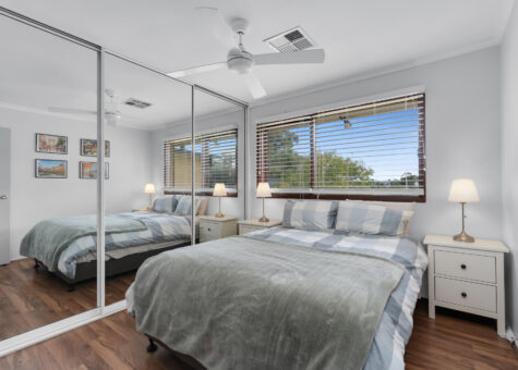 33 Pinaroo Crescent