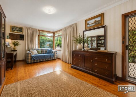 9 Oakes Road