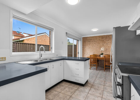 8/11 Mundarda Place