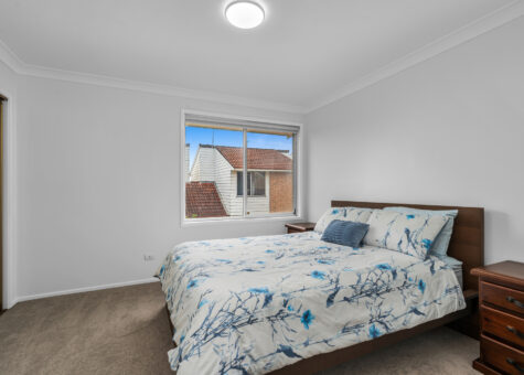 8/11 Mundarda Place