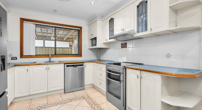 18 Oberon Road, Ruse NSW 2560