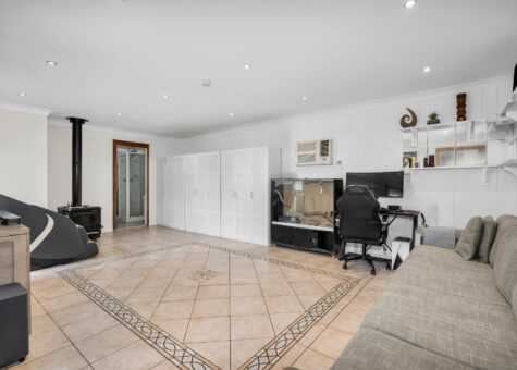 18 Oberon Road