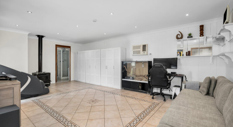 18 Oberon Road, Ruse NSW 2560
